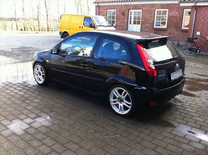 Ford Fiesta 2.0 ST *Solgt* billede 15