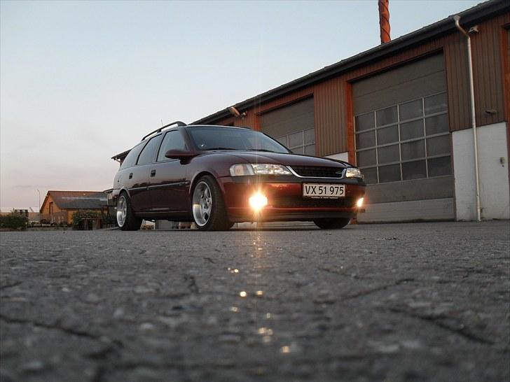 Opel vectra 1.8 16v CD st.car billede 8