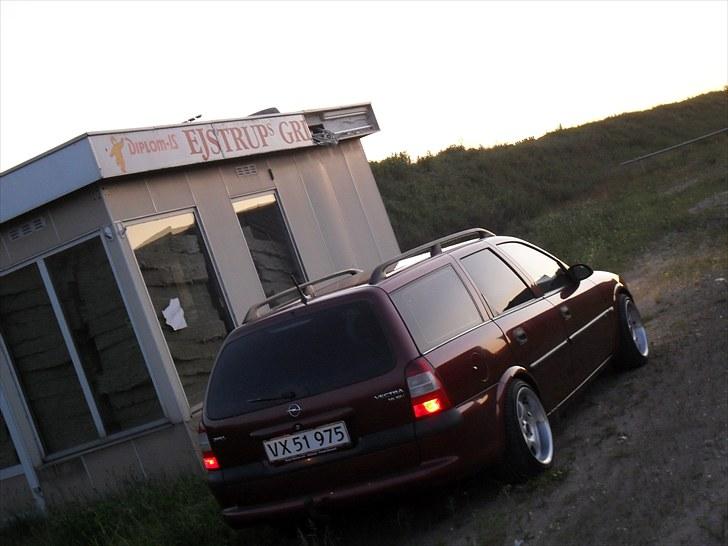 Opel vectra 1.8 16v CD st.car billede 13