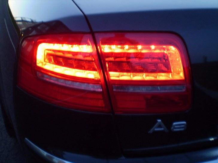 Audi A8 6.0 W12 Quattro *SOLD* billede 13