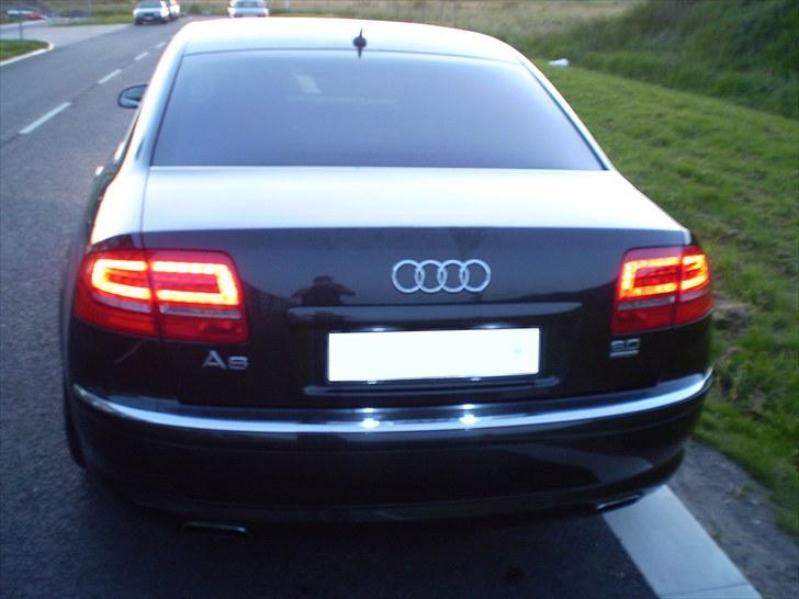 Audi A8 6.0 W12 Quattro *SOLD* billede 14