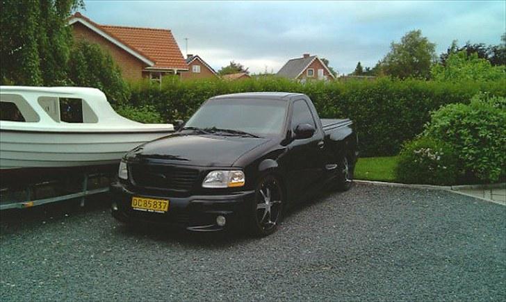 Ford F150 SVT Lightning SOLGT billede 1