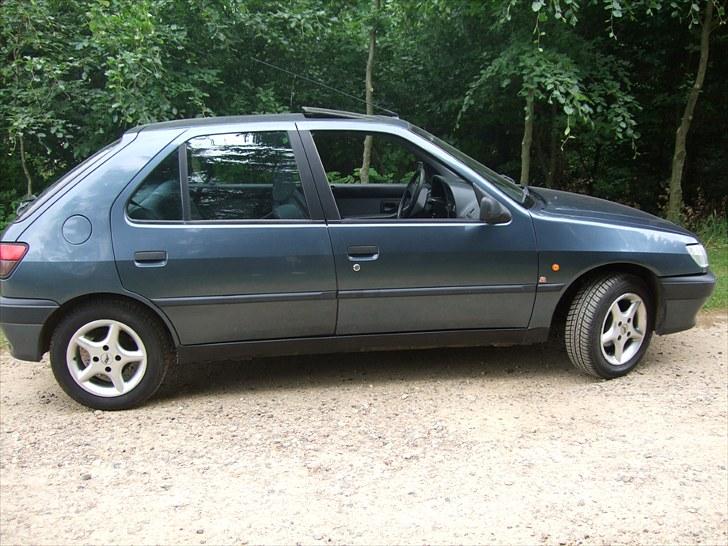 Peugeot 306 XR solgt billede 2