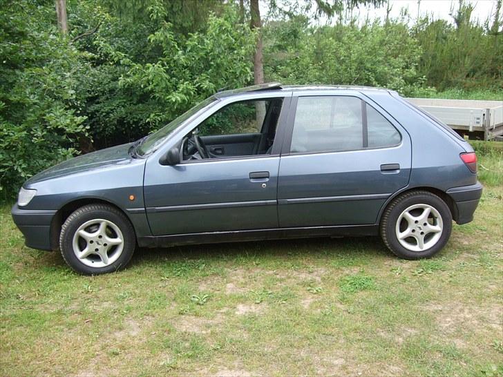 Peugeot 306 XR solgt billede 4