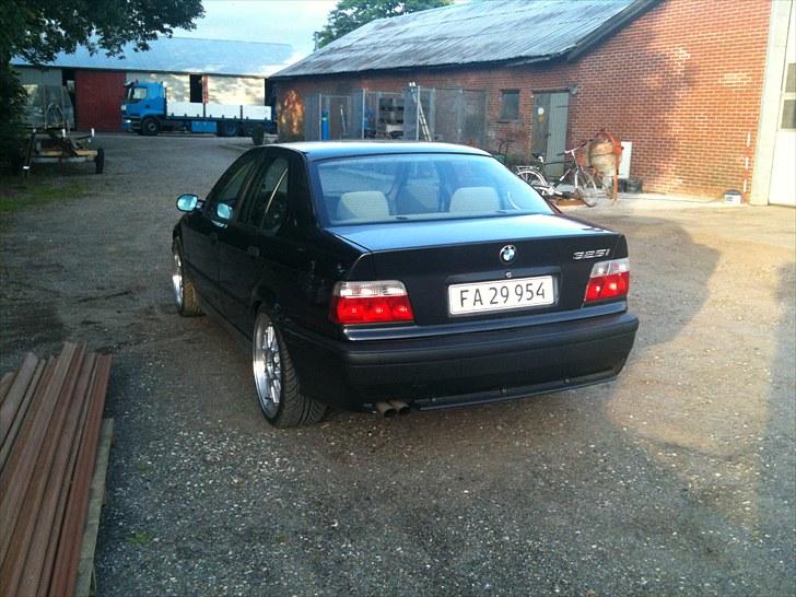 BMW 325 e36 billede 5