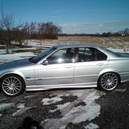 BMW 320i Solgt
