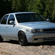 Opel Vectra A 2.0i *SOLGT*