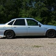 Opel Vectra A 2.0i *SOLGT*