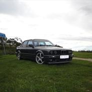 BMW E30 325i