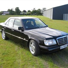 Mercedes Benz 300d w124 (solgt)