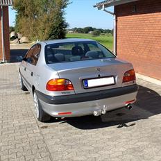 Toyota Avensis Terra Solgt