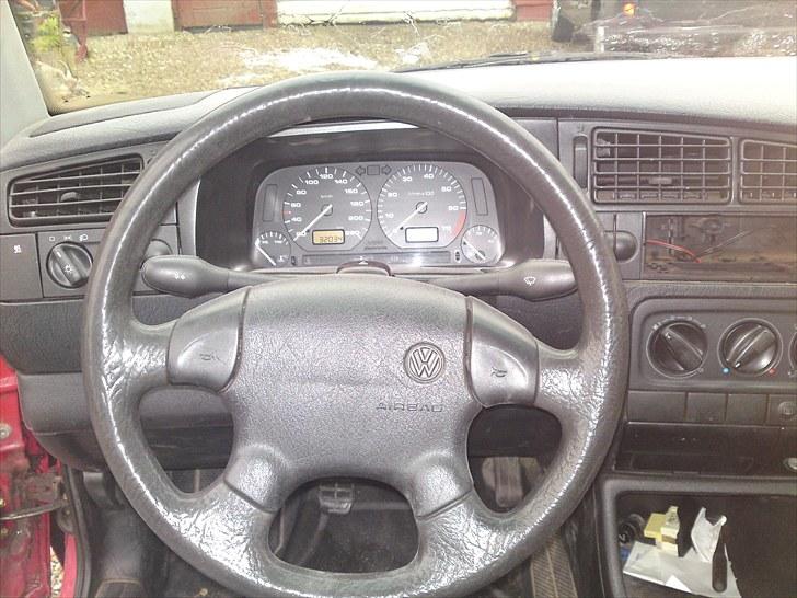 VW Golf (solgt) billede 10