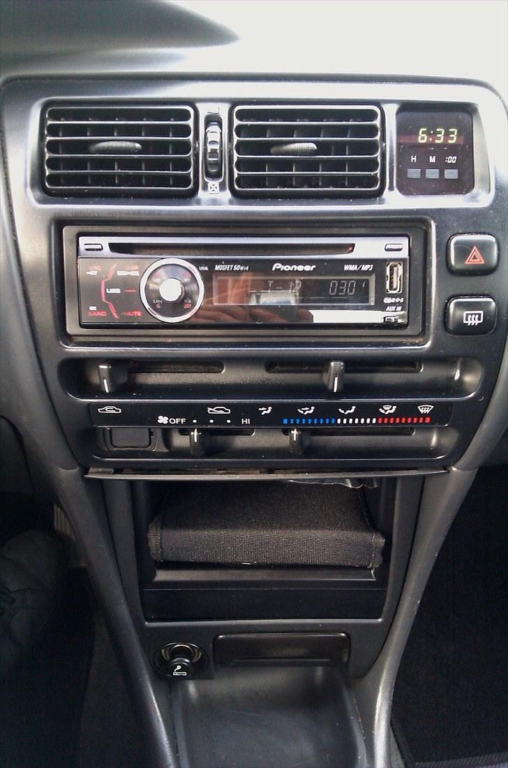 Toyota Corolla Liftback billede 5