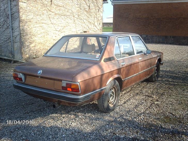 BMW E12 535i billede 3