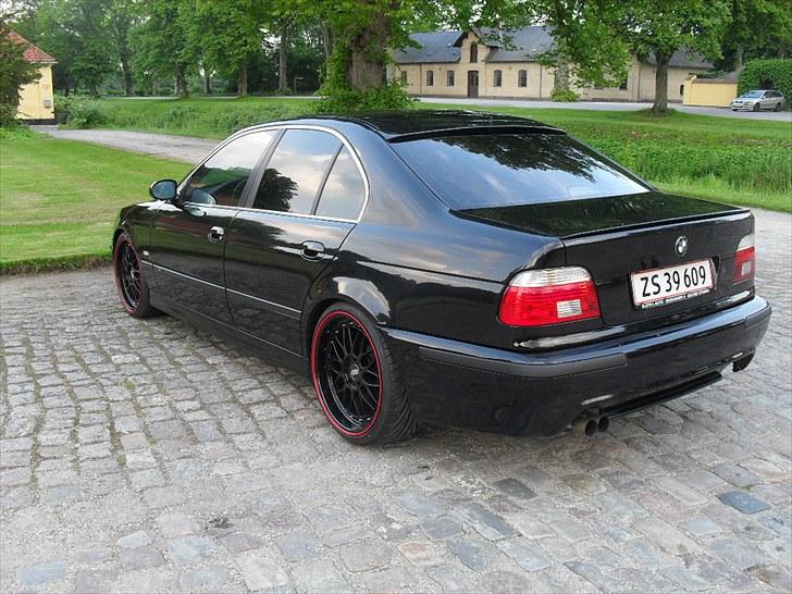 BMW 523i billede 1