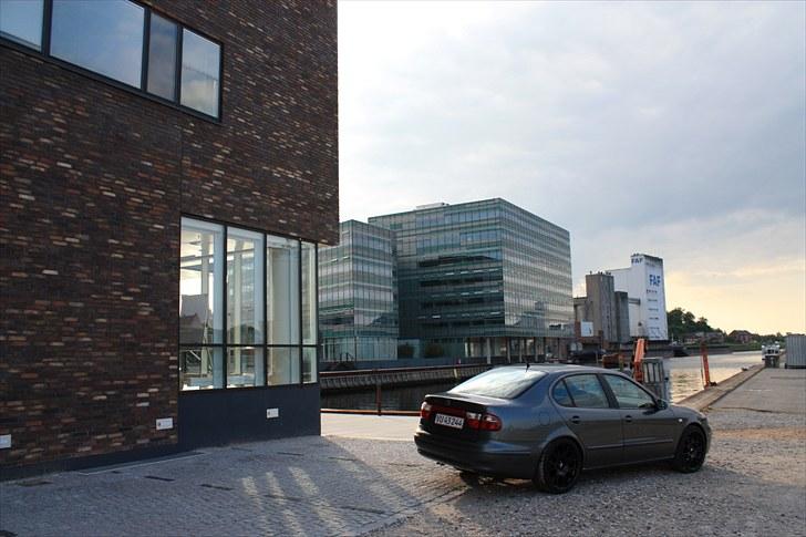 Seat Toledo 1,8 turbo Sælges billede 2