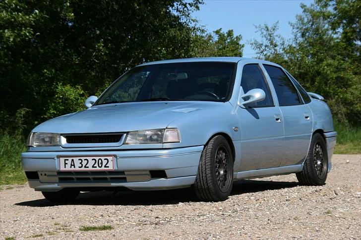 Opel Vectra A 2.0i *SOLGT* billede 1