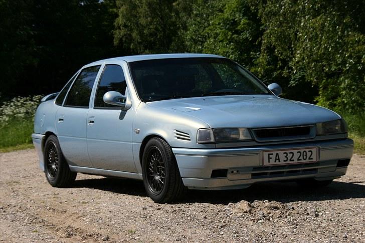 Opel Vectra A 2.0i *SOLGT* billede 2