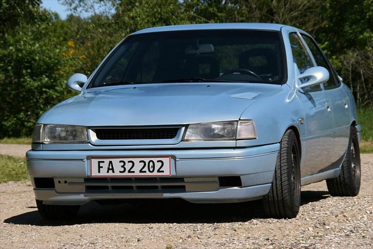 Opel Vectra A 2.0i *SOLGT* billede 6