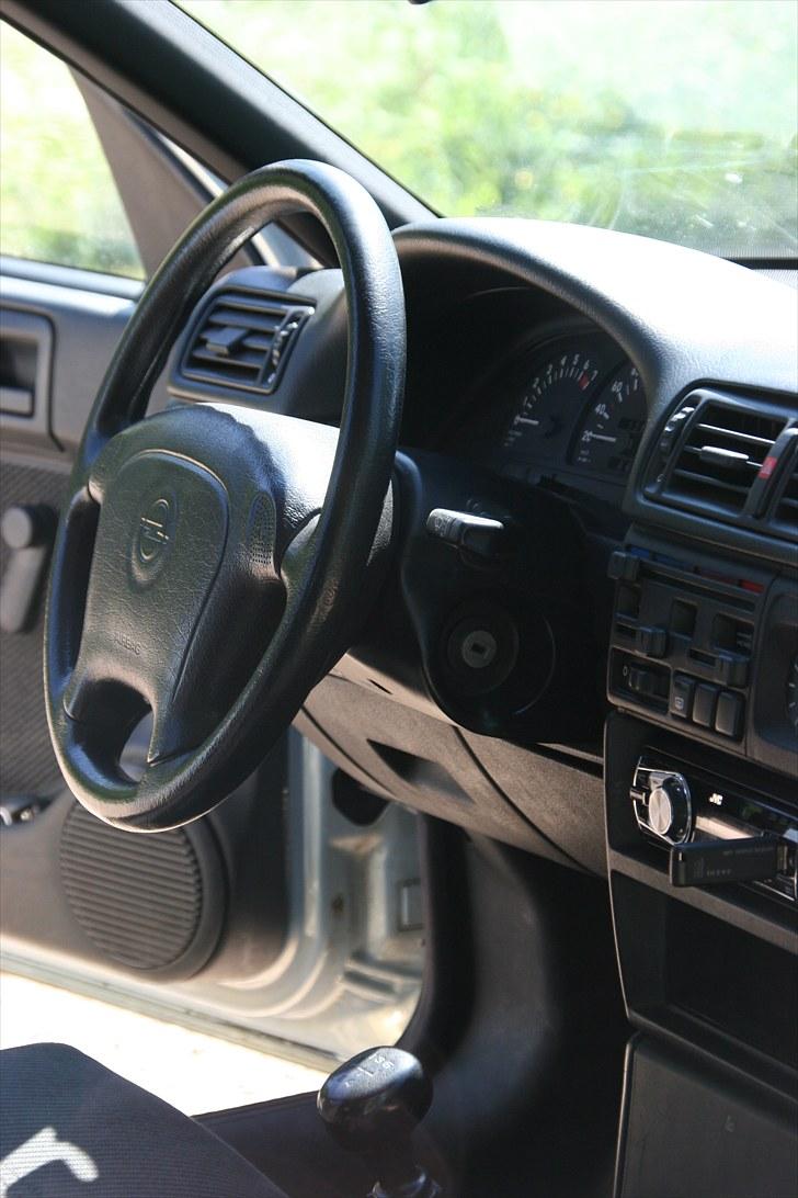 Opel Vectra A 2.0i *SOLGT* billede 12