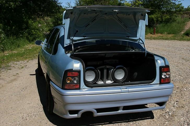 Opel Vectra A 2.0i *SOLGT* billede 13