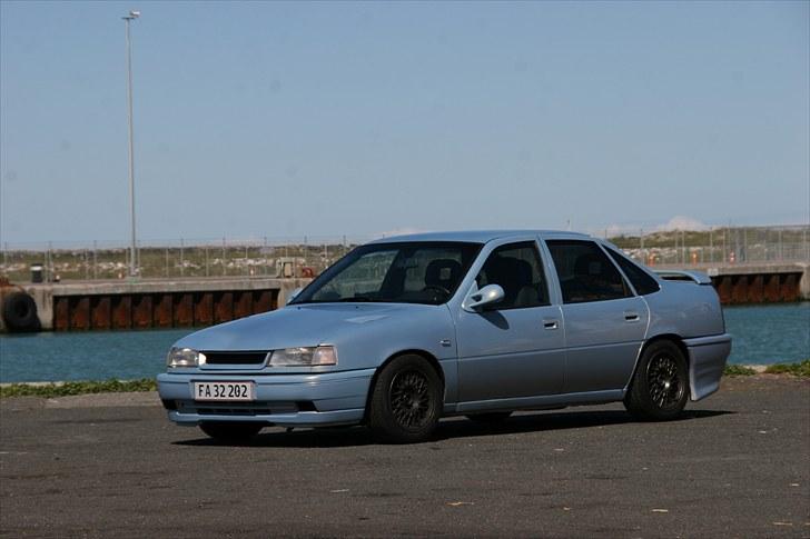 Opel Vectra A 2.0i *SOLGT* billede 16