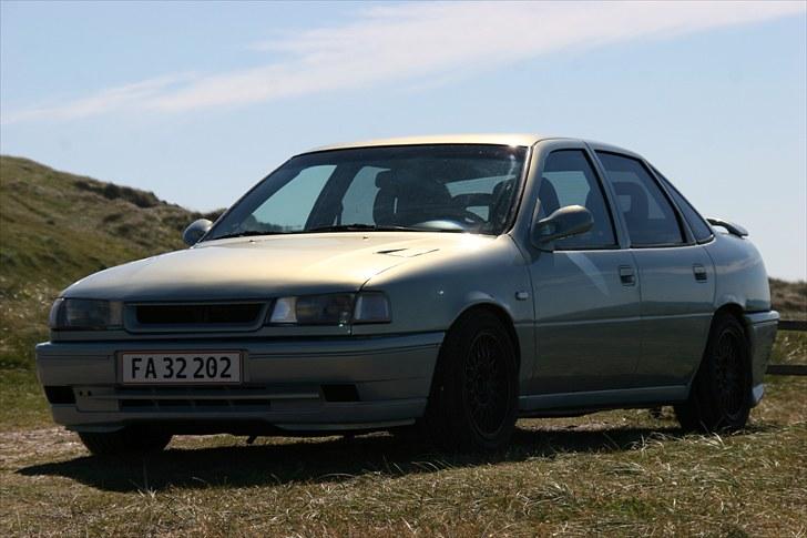 Opel Vectra A 2.0i *SOLGT* billede 19
