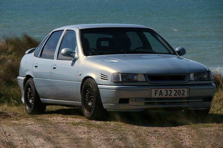 Opel Vectra A 2.0i *SOLGT* billede 20