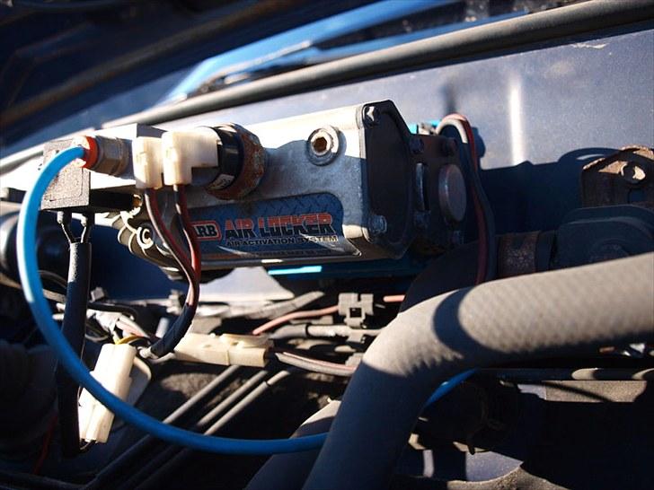 Toyota Landcruiser 90   (Solgt) - lille kompressor til  ARB Airlocker billede 9