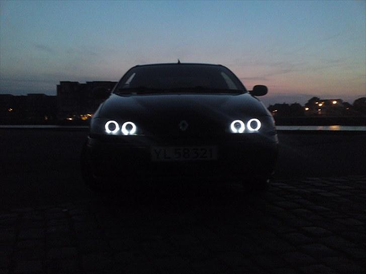 Renault Megane coupe * R.I.P* billede 16