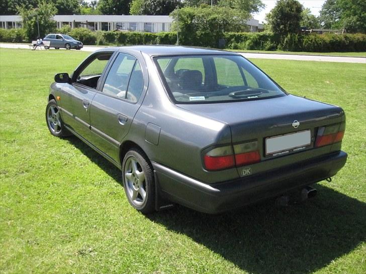 Nissan Primera P10 * SOLGT * billede 6