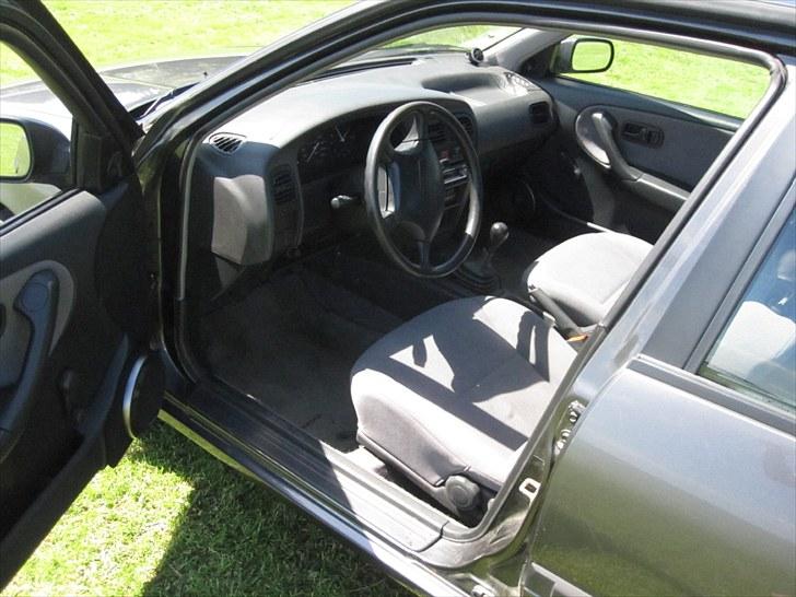 Nissan Primera P10 * SOLGT * billede 8