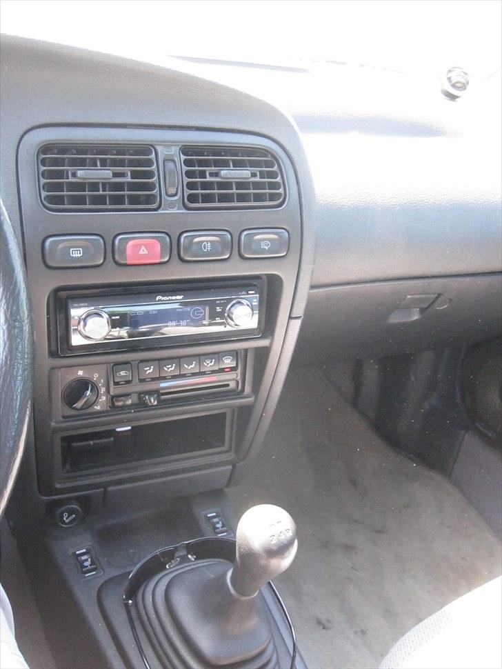 Nissan Primera P10 * SOLGT * billede 20