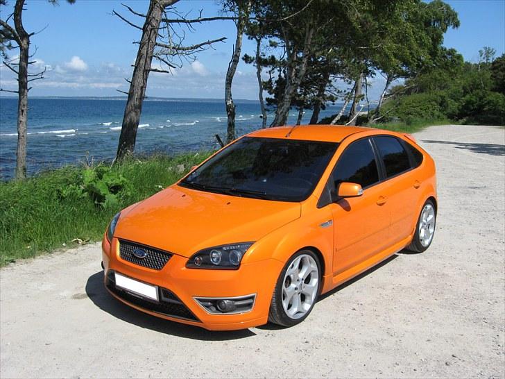 Ford Focus 2,5 ST SOLGT billede 1