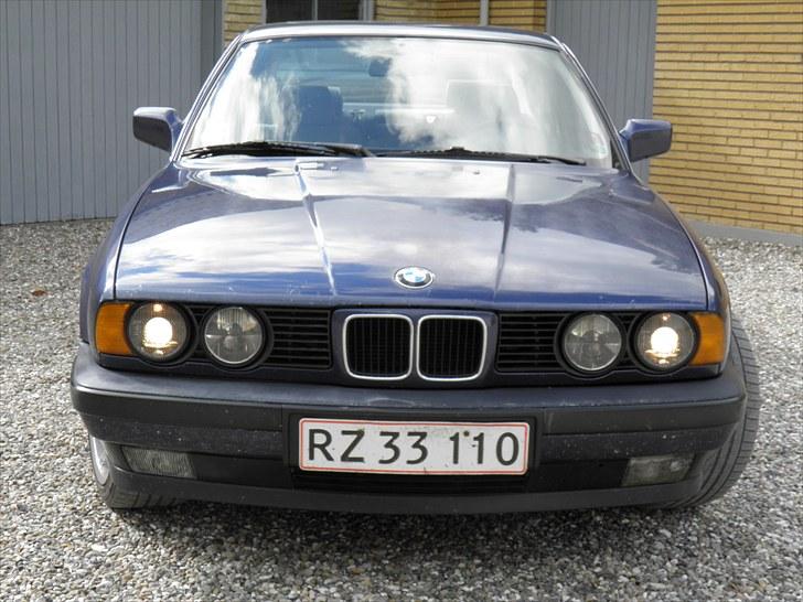 BMW 525i 2,8i Vanos (SOLGT) billede 4