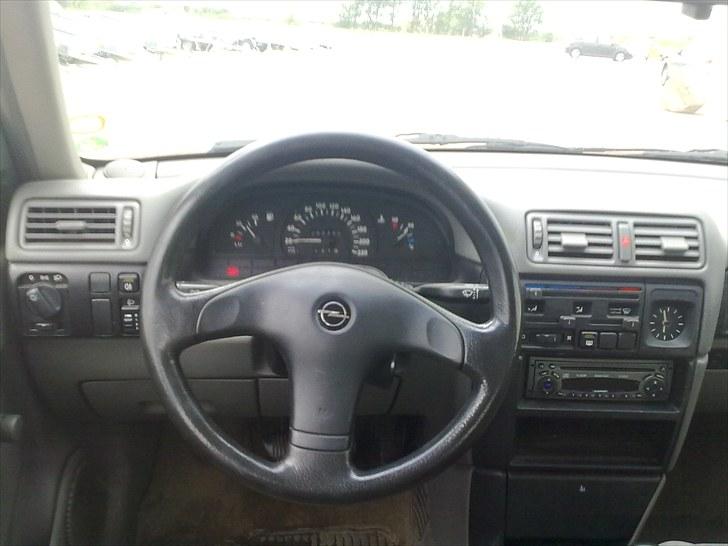 Opel Vectra 1,7 D (SOLGT) billede 10