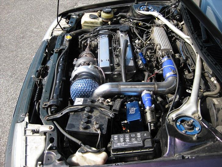 Toyota Corolla GTi Turbo SOLGT billede 8