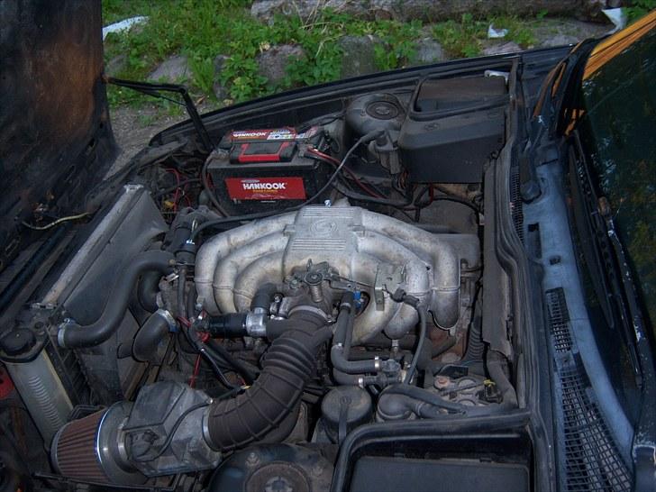 BMW e34 520i  12v   skrottet billede 12