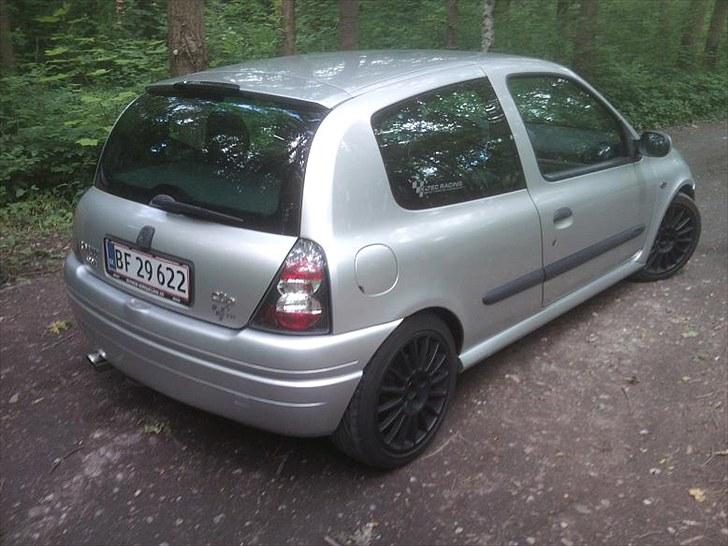 Renault Clio Sport 172 phase 1 billede 2