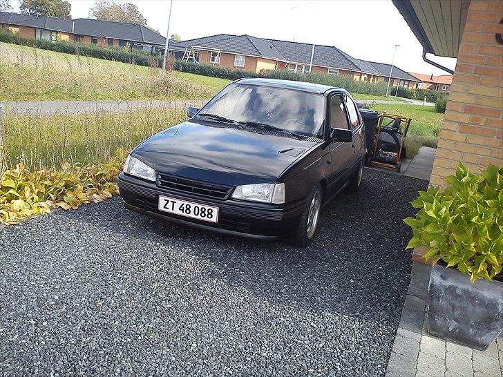 Opel Kadett E 'Den Sorte Gryde' billede 2