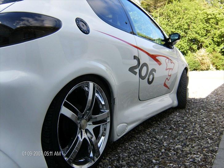 Peugeot 206 XS ..:: SOLGT ::.. - Gammelt Billede , Alt sort og Grafik er fjernet for et mere clean look billede 6