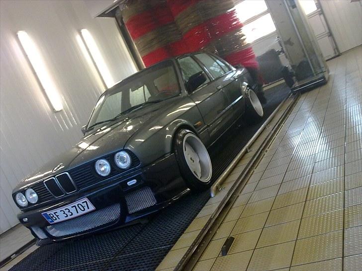BMW e30 320/323 (Totalskadet) billede 12