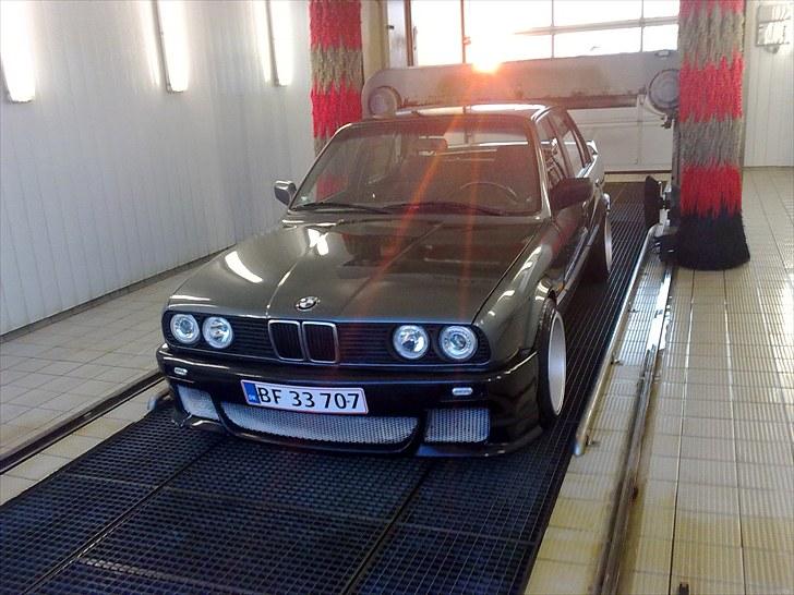 BMW e30 320/323 (Totalskadet) billede 14