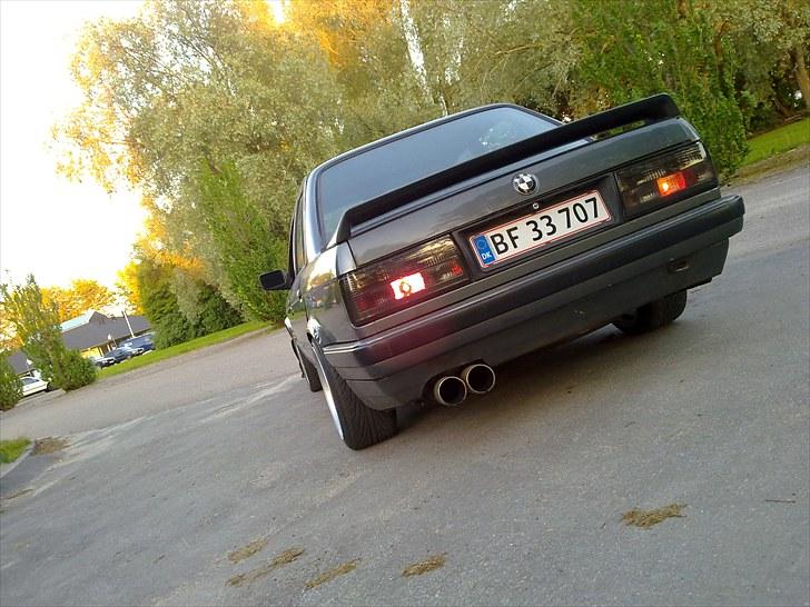 BMW e30 320/323 (Totalskadet) billede 17