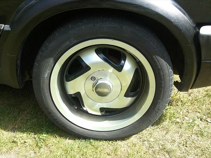 VW Golf 1.6 GTD Solgt billede 3