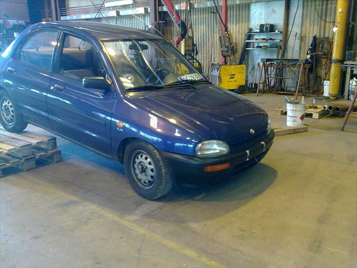 Mazda 121 1,3 billede 7