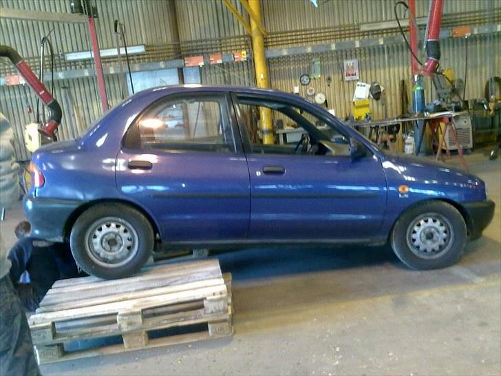 Mazda 121 1,3 billede 9