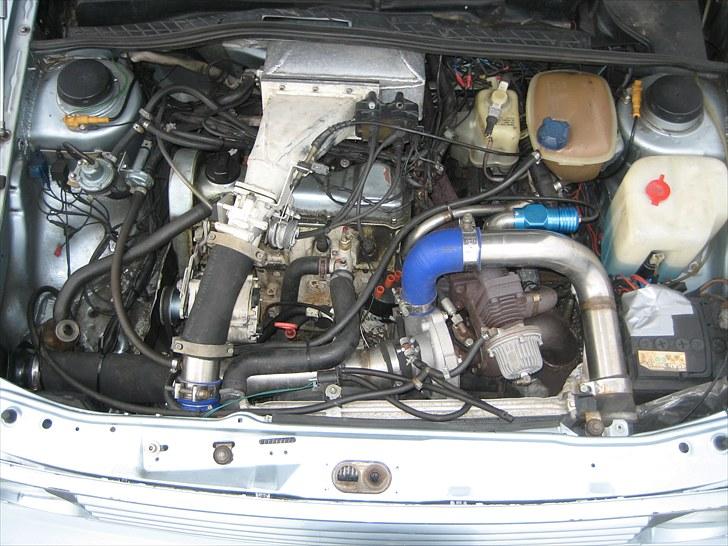 VW Golf 2 (turbo) - Juni 2010. Motor som den ser ud i dag efter nogle år på bagen. billede 15