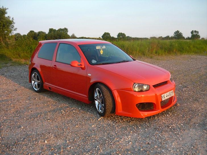 VW Golf IV *SOLGT* billede 2