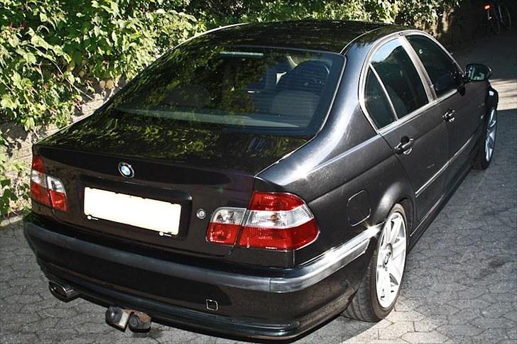 BMW E46 320I TOTAL SKADET billede 5